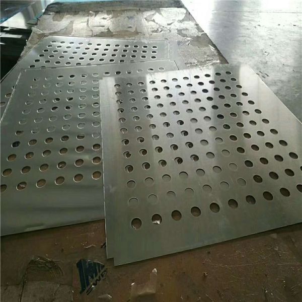 廣州金騰達沖孔鋁單板 (4)