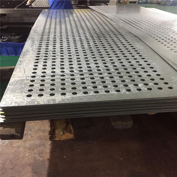 貴州氟碳鋁單板廠家傳祺汽車4S店銀灰色鍍鋅鋼外墻板