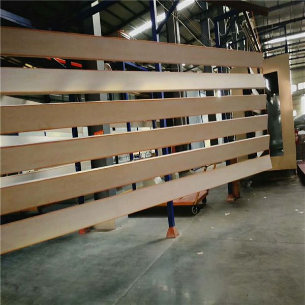 鋁方通廠u型木紋鋁方通吊頂