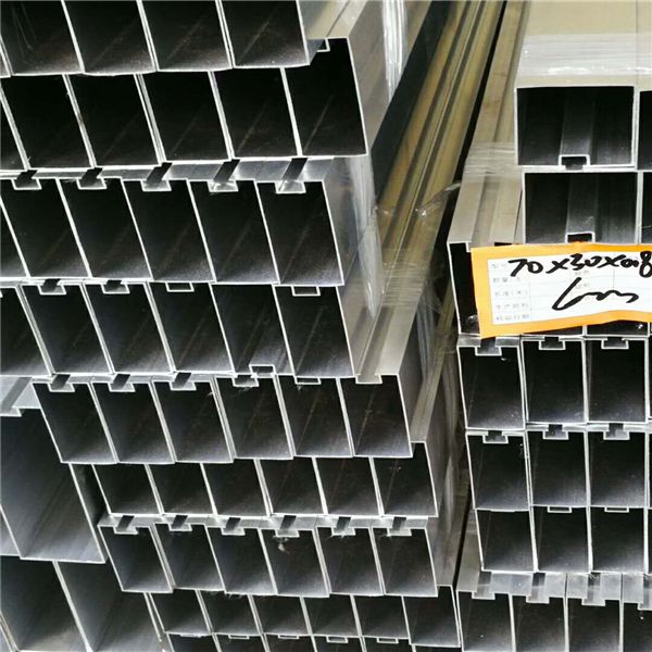 廣東金騰達型材鋁方通廠家木紋型材鋁方通吊頂 (2)