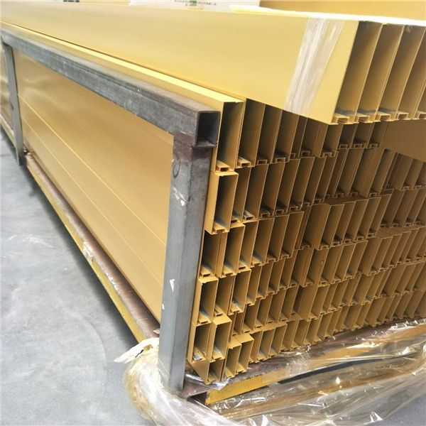 廣東金騰達(dá)鋁方通廠黃色u形鋁方通吊頂 (2)