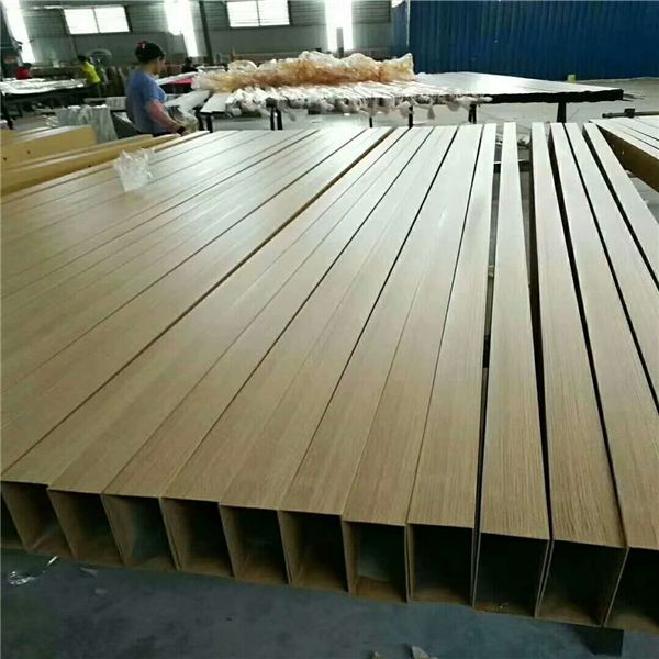 廣東金騰達鋁方通廠木紋鋁方通u鋁方通吊頂 (2)