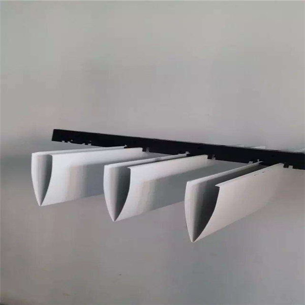 安徽子彈頭鋁掛片廠家 v鋁掛片吊頂 V形鋁掛片價格 錐形掛片