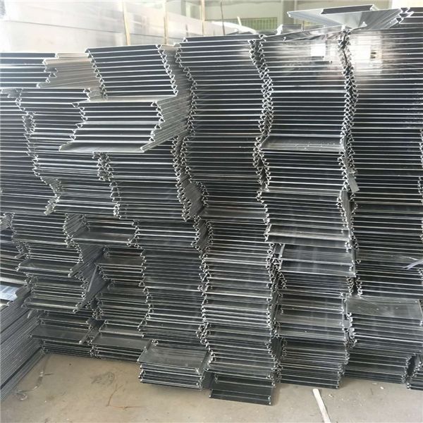 廣東金騰達鋁扣板廠條形鋁扣板c形鋁扣板